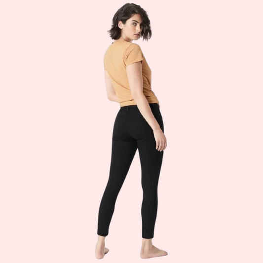 Women's Sleek Silhouette Black Skinny Fit Jeans