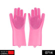 Silicone scrubbing gloves for cleaning