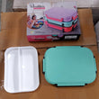 Durable lunch box set for keeping food warm during outdoor activities