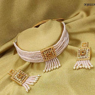 Feminine Chic White Jewellery Sets