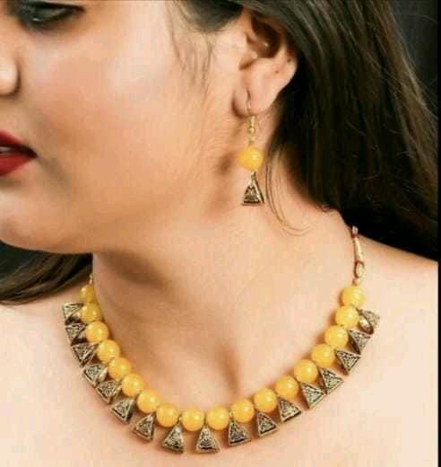 Twinkling Yellow Oxidised Gold Jewellery Sets