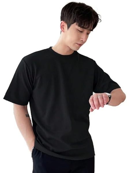 Men Round Neck Black T-Shirt